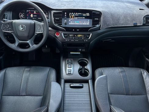 Certified 2023 Honda Passport TrailSport image 26