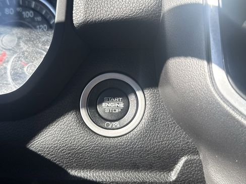 Used 2024 RAM 2500 Big Horn w/ Night Edition image 21