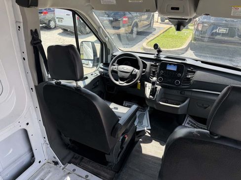 Used 2023 Ford Transit 250 148 High Roof AWD image 9