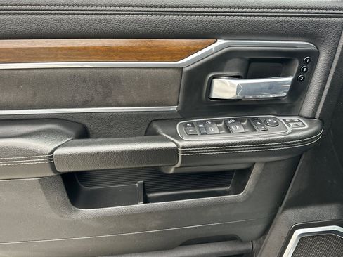 Used 2024 RAM 2500 Laramie image 11