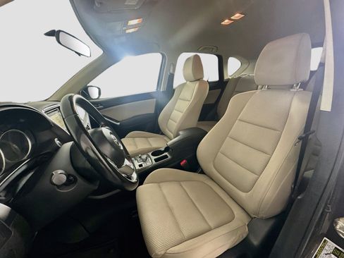 Used 2016 MAZDA CX-5 Touring FWD image 13