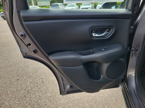 Used 2025 Honda HR-V LX image 13