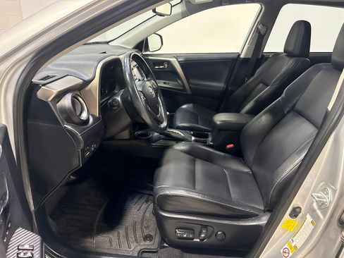 Used 2013 Toyota RAV4 Limited FWD image 20