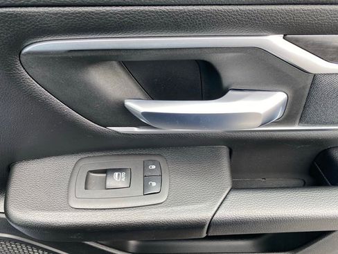 Used 2022 RAM 1500 Big Horn image 10