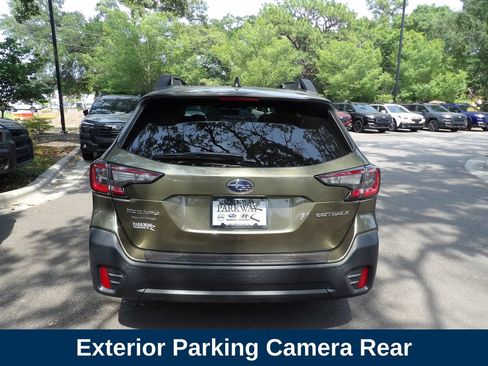 Used 2021 Subaru Outback Premium AWD/4WD image 7