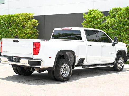 Used 2021 Chevrolet Silverado 3500 LTZ AWD/4WD image 3