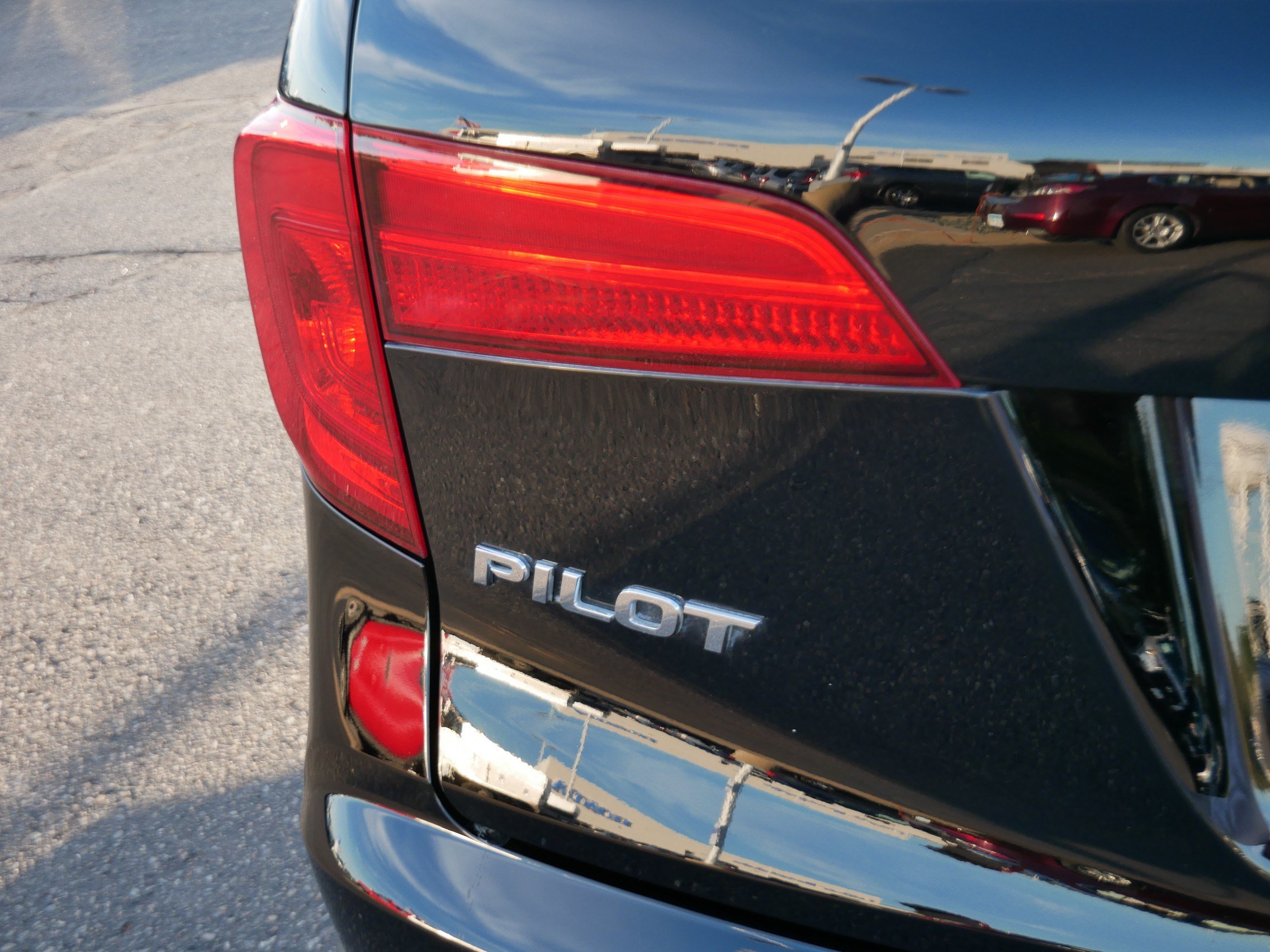 Used 2016 Honda Pilot EX-L image 16