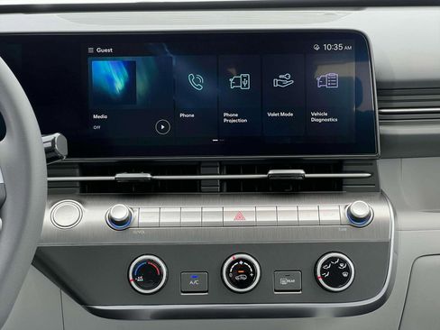 New 2025 Hyundai Kona SE image 19