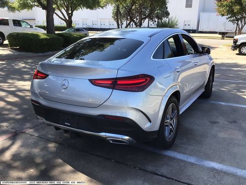 Used 2025 Mercedes-Benz GLE 450 4MATIC Coupe image 5