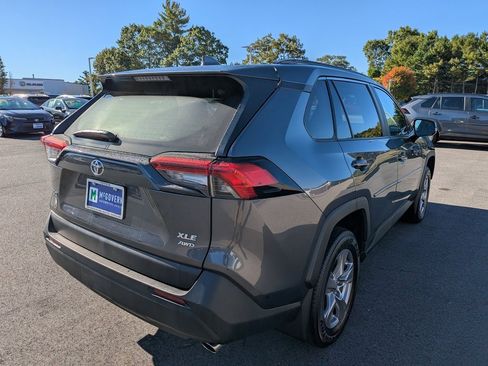 Used 2022 Toyota RAV4 XLE image 6