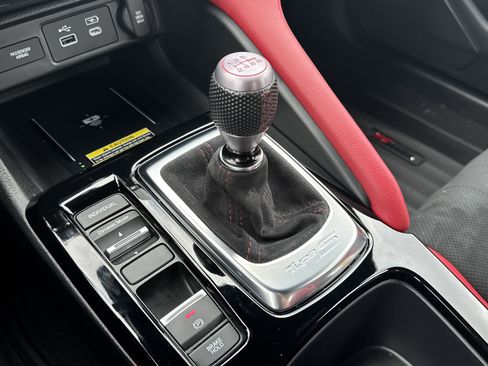 Used 2024 Acura Integra Type S image 16