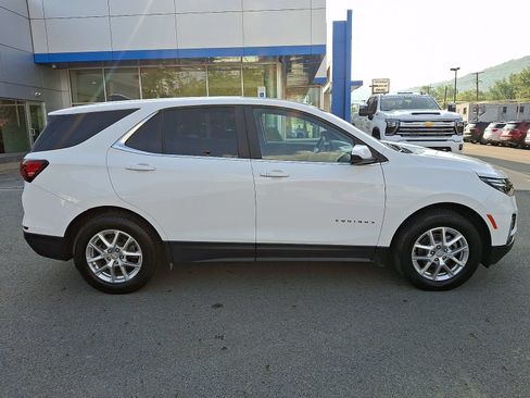 Used 2023 Chevrolet Equinox LT AWD/4WD image 7