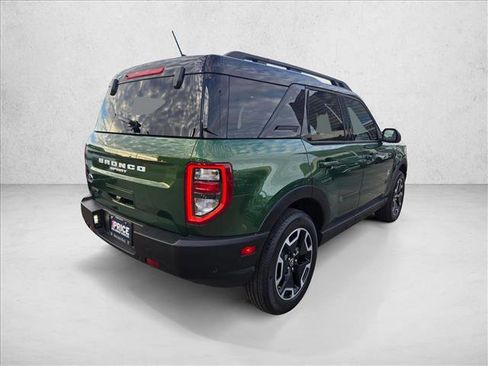 Used 2024 Ford Bronco Sport Outer Banks w/ Tech Package image 5