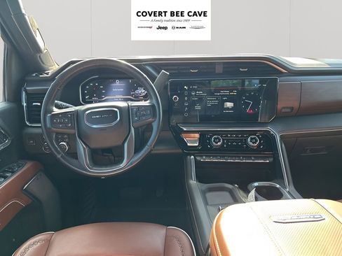 Used 2024 GMC Sierra 3500 Denali Ultimate image 24