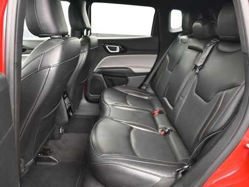 Used 2023 Jeep Compass Limited image 27