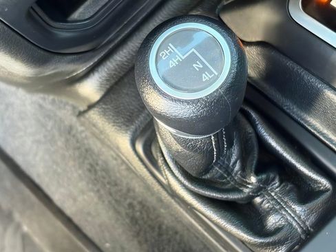 Used 2020 Jeep Gladiator Sport w/ Quick Order Package 24S AWD/4WD image 27