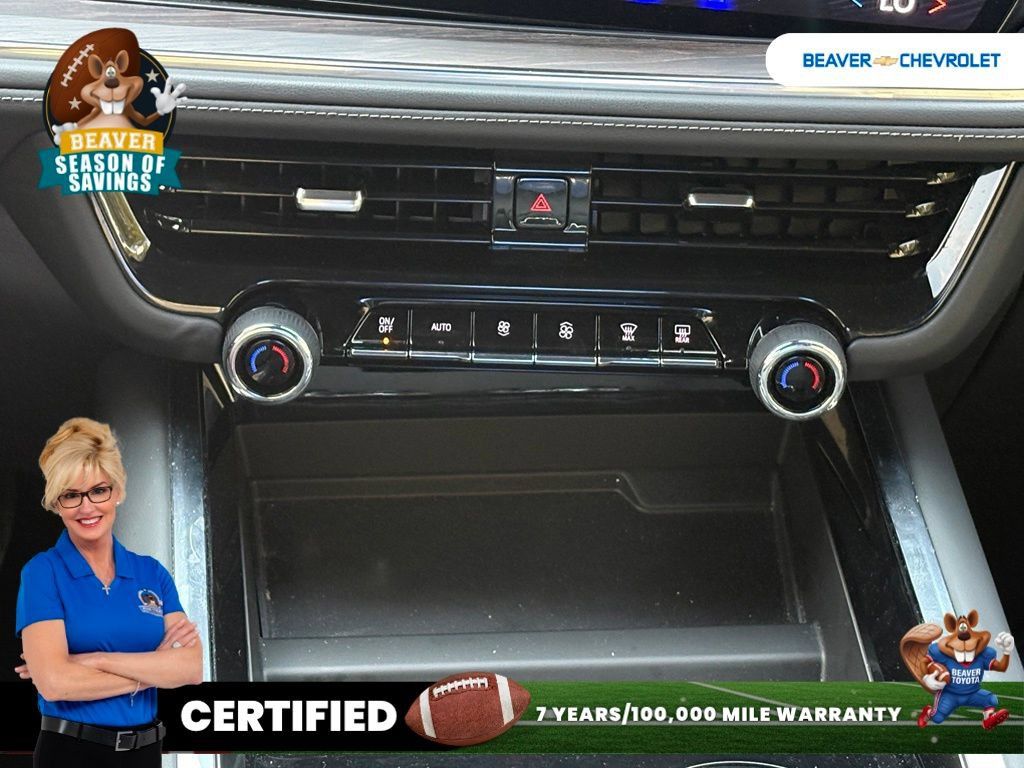 Used 2025 Chevrolet Suburban LS AWD/4WD image 20