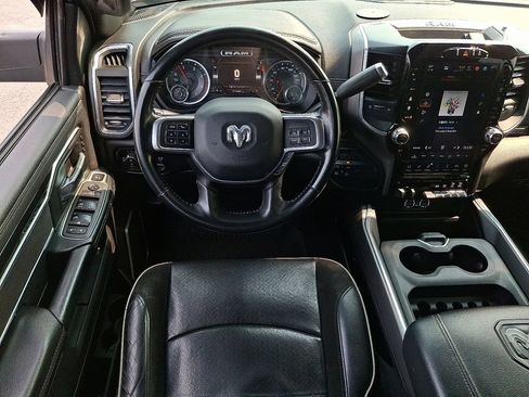 Used 2022 RAM 2500 Laramie AWD/4WD image 11