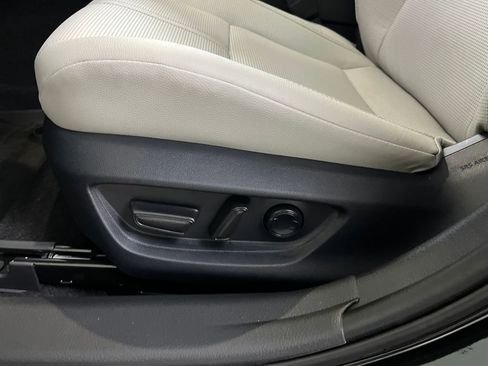 Used 2026 Toyota Camry XLE image 53