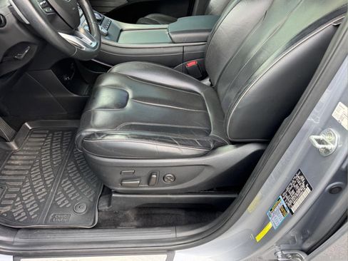 Used 2020 Hyundai Palisade Limited FWD image 6