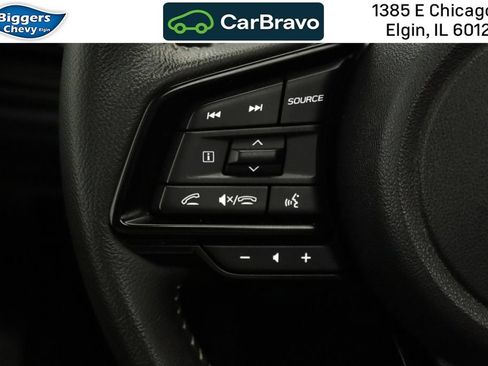 Used 2025 Subaru Forester Premium AWD/4WD image 16
