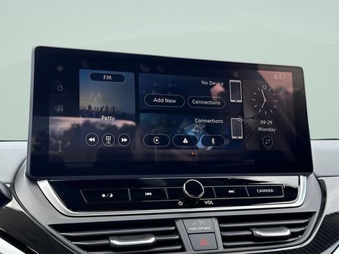 New 2025 Nissan Altima 2.5 SR w/ SR Premium Package image 25