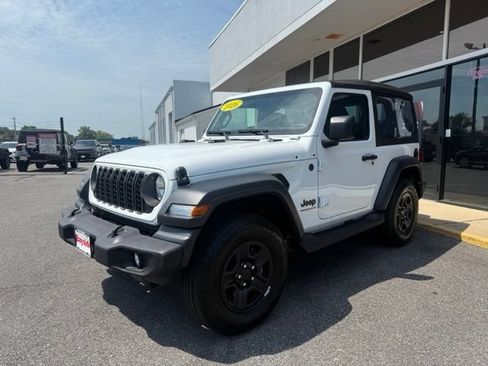 Used 2026 Jeep Wrangler Sport AWD/4WD image 7
