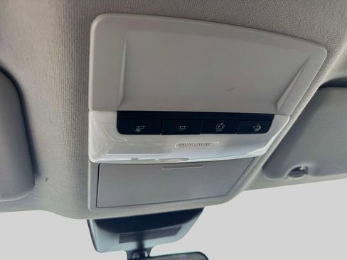 Used 2025 Nissan Sentra SV w/ Trunk Package image 29