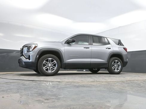 Used 2025 GMC Terrain Elevation AWD/4WD image 32