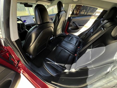 Used 2018 Tesla Model 3 Long Range image 28