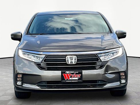 Used 2021 Honda Odyssey EX image 2