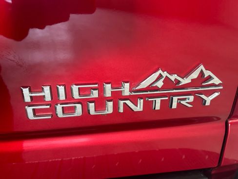 Used 2020 Chevrolet Silverado 2500 High Country w/ Technology Package image 14