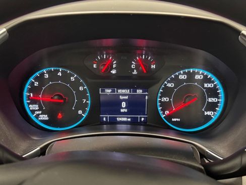 Used 2021 Chevrolet Equinox LS w/ LPO, Floor Liner Package image 28