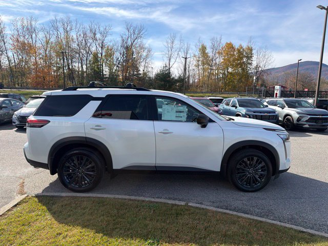 New 2026 Nissan Pathfinder SL AWD/4WD image 4