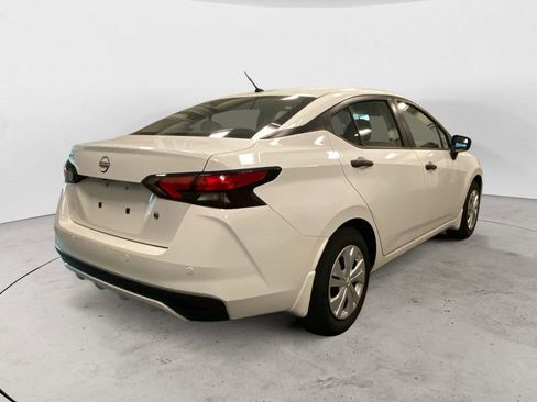 Used 2025 Nissan Versa S w/ Trunk Package FWD image 6