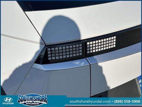 Certified 2023 Hyundai Ioniq 5 SEL w/ Cargo Package image 11