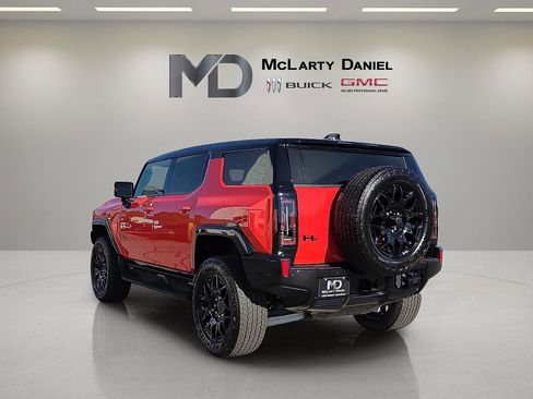 New 2026 GMC Hummer EV SUV w/ LPO, Dark Essentials Package image 4