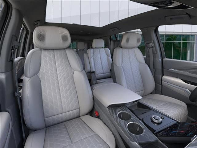 New 2026 Cadillac Escalade IQ Sport 1 w/ LPO, Floor Liner Package AWD/4WD image 16
