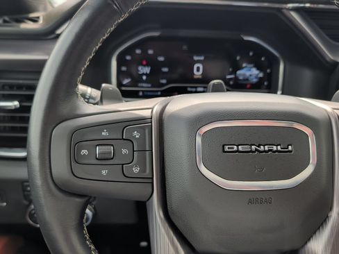 Used 2025 GMC Sierra 1500 Denali Ultimate AWD/4WD image 32