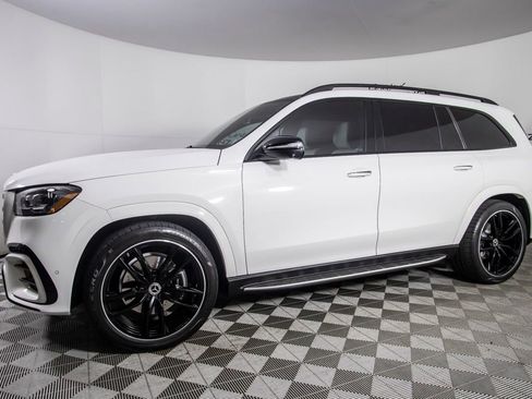 Used 2024 Mercedes-Benz GLS 580 GLS 580 image 13