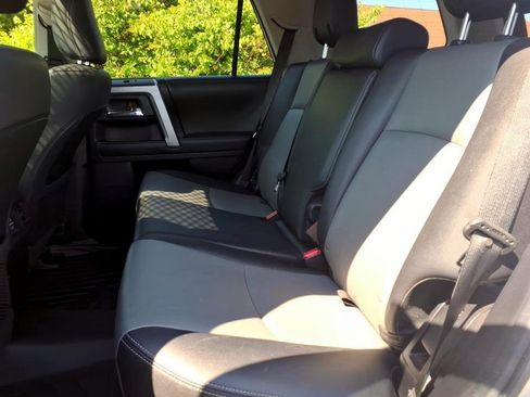 Used 2019 Toyota 4Runner SR5 Premium AWD/4WD image 12