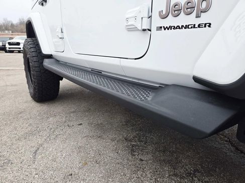 Used 2023 Jeep Wrangler Sahara w/ LED Lighting Group image 19