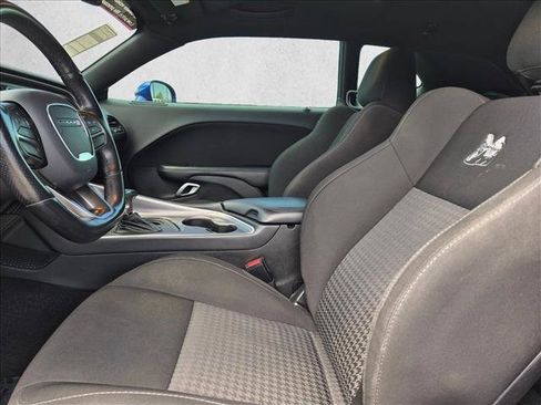Used 2020 Dodge Challenger R/T Scat Pack RWD image 15