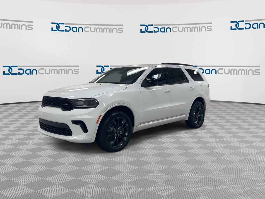 Used 2023 Dodge Durango GT w/ Blacktop Package AWD/4WD image 4