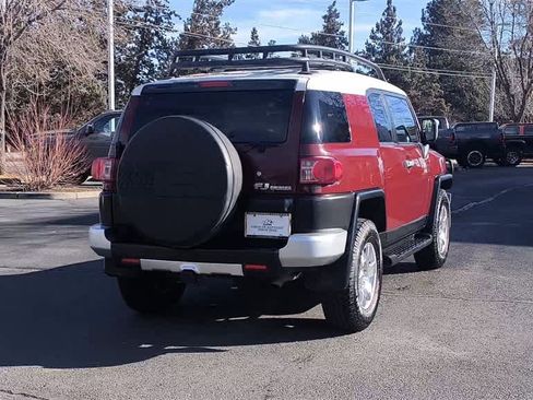 Used 2008 Toyota FJ Cruiser 4WD image 8