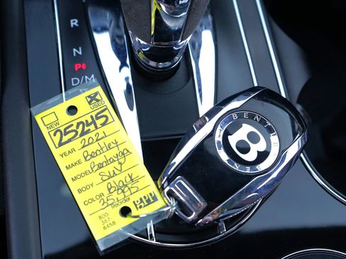 Used 2021 Bentley Bentayga Speed image 34