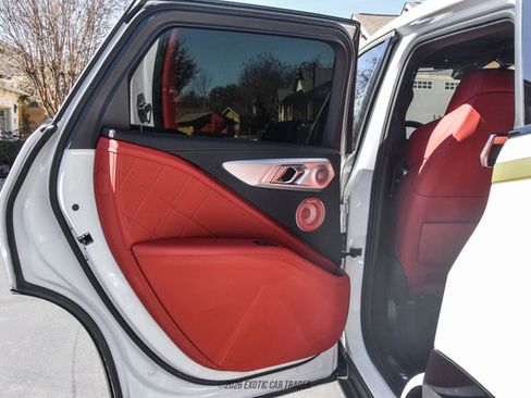 Used 2024 BMW XM w/ M Driver's Package image 49