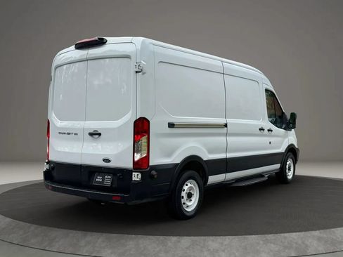 Used 2019 Ford Transit 150 148 Medium Roof RWD image 5