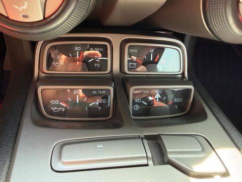 Used 2015 Chevrolet Camaro SS RWD image 15