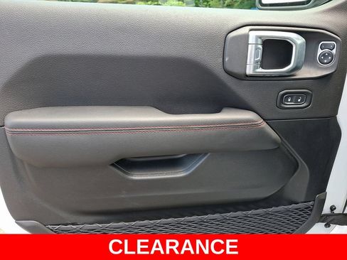 Used 2023 Jeep Wrangler Unlimited Rubicon w/ LED Lighting Group AWD/4WD image 13